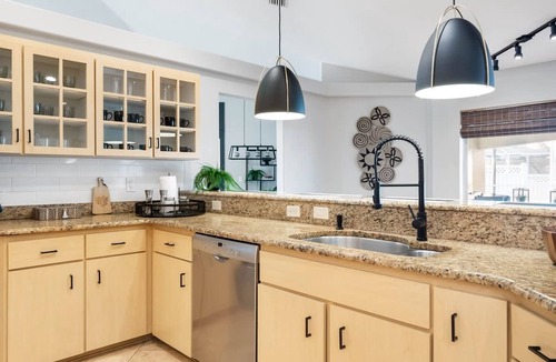 Palm Harbor House | Casa Canal 4 Bed 3 Bath Pool Spa Boat Dock Sleeps 8