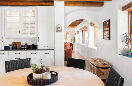Santa Fe House | CASA DE ICE - 6bed, 17acres, Wellness Retreat