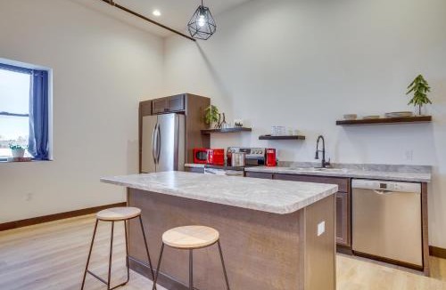 Cashton Apartment | Cashton Studio Apartment: Steps to Downtown!