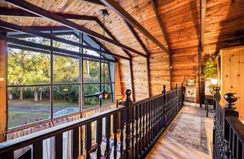 Cocoa House | Cedar Cabin on over an acre of tropical paradise