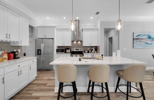 Southside House | Central Avenues Central Cozy 3BR@ Water