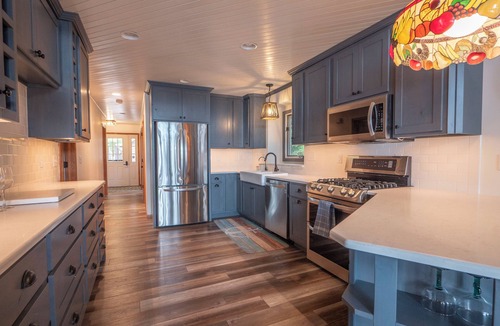 Waupaca House | Chain Lakefront Retreat Awesome Sandbar Newly remodeled