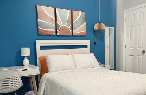 Winter Haven House | Chanti’s Place, Winter Haven, Hideaway w/ King Bed