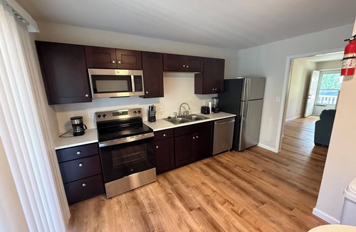 Columbia Apartment | Charming 1-Bed, 1-Bath Modern Retreat