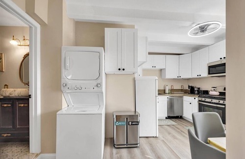 Westminster Apartment | Charming 1-bedroom studio with private entrance and backyard