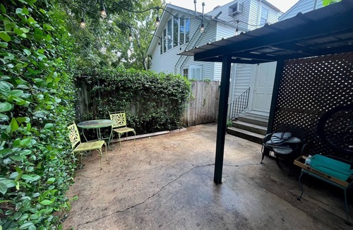Bayou St. John House | Charming 2-bedroom house in awesome New Orleans with WiFi, AC