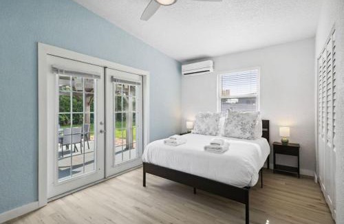Delray Beach Apartment | Charming 2BR Central Location