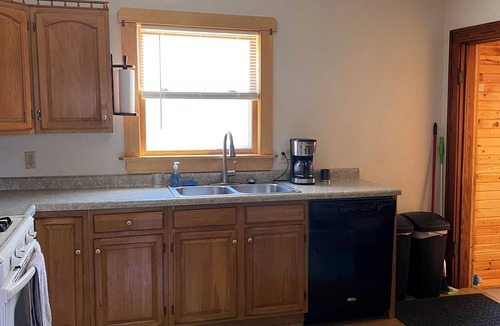 Cornucopia House | Charming 3-bedroom house within walking distance to the beaches