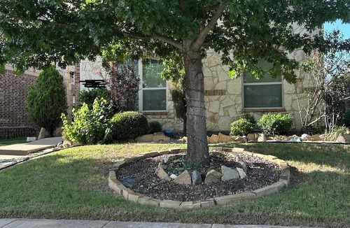 Lincoln Park House | Charming 3-bedroom house with AC in serene Aubrey