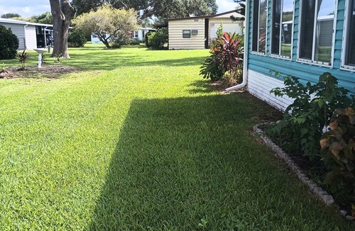 Barefoot Bay House | Charming 3-bedroom house with AC, WiFi in fantastic Micco!