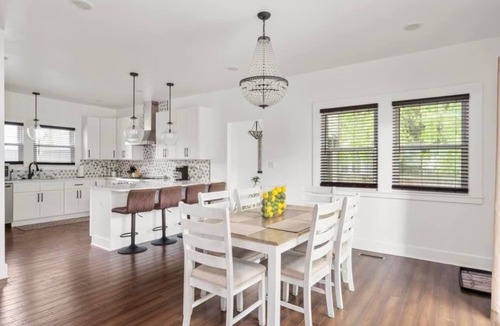 Mapleton/Fall Creek House | Charming 3-bedroom house in Indianapolis