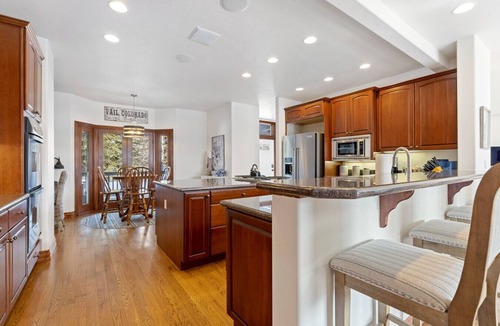Edwards House | Charming 5BD Mountain Estate - Best for Families!