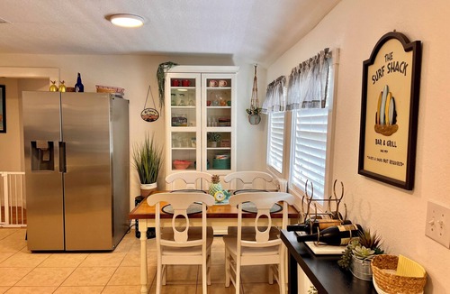 Edgewater House | Charming Coastal Getaway Near Beach, Dining & Nature!