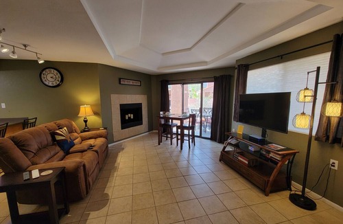 Tucson Condo | Charming First Floor with Mountain Views and across from Community Amenities