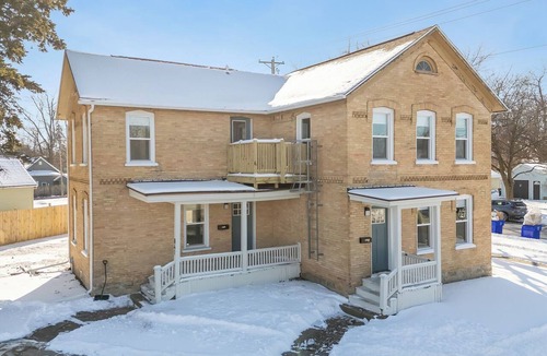 Appleton Apartment | Charming, Furnished Retreat with a Yard—Just Minutes from Downtown Appleton