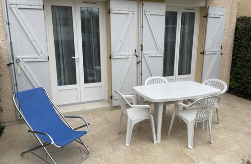 Courseulles-sur-Mer House | Charming house with beautiful terrace