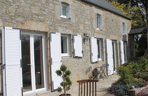 Saint-Pierre-Eglise Cottage | Charming house, enclosed garden - 4 guests