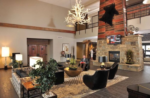 Independence Hotel | Charming Lodge with Unique Rooms - Pet Friendly, Family-fun | 2 Units