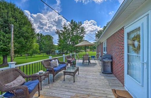 Browns Summit House | Charming Retreat on 5 Acres w/Deck & Grill!