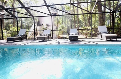 St. Augustine Cottage | Charming & Secluded Carriage House Getaway