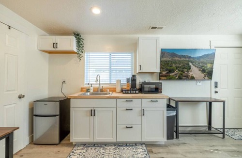 Ogden Condo | Charming Studio: Extended Stays