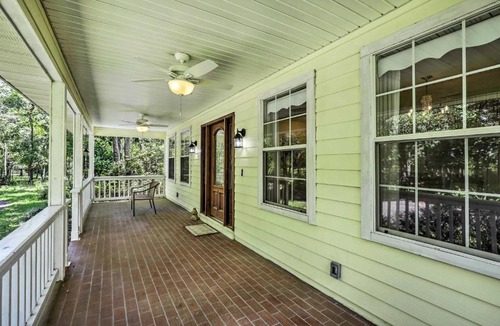 Waldo House | Charming Waldo Getaway Near Lake Santa Fe!