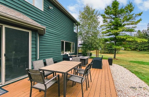 Sister Bay House | Cherry Hill- Charming Sister Bay Home, Backyard Oasis, HotTub