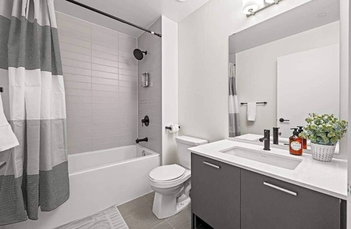 Harwood Hotel | Chic and Comfortable 2-Bedroom Suite Perfect for Relaxing Toronto Getaways