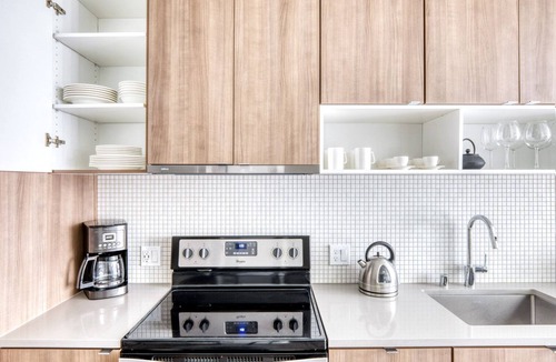 Yesler Terrace Apartment | Chic First Hill 1BR w/Gym, BBQ & Lounge, nr soccer field, by Blueground
