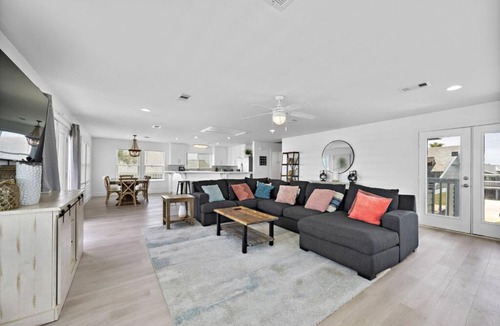 Jamaica Beach House | Classic beachfront home with panoramic ocean views and multiple decks