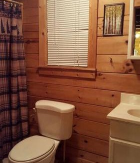 Claxton House | Claxton's Riverfront Family Fun: Cabin Adventures Await