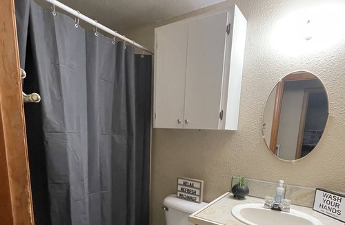 Clovis Apartment | Clean and cozy Apartment