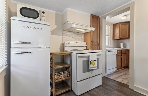 Downtown Historic District Apartment | Clean Simple Cozy 2 BR Home in downtown of St. Augustine