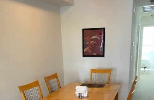 San Ramon Condo | ❤️ Close to SR Regional Hospital. Spacious kitchen, WIFI, garage, w/d in unit