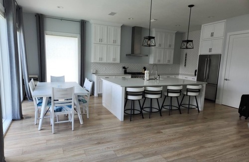 Dixie Shores House | Coastal Manatee Escape - Lovely 4-BR home on a canal in peaceful Crystal River