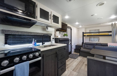 Brent House | Coleman Camper Oasis-Beaches-shopping-dining