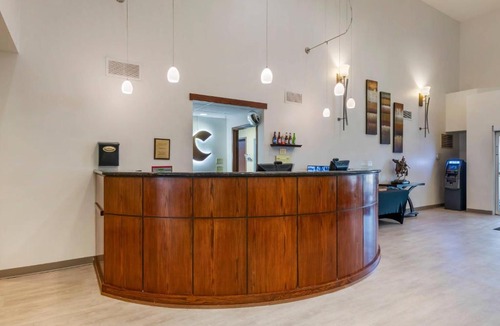 Rapid City Hotel | Comfort Suites Conference Center Rapid City