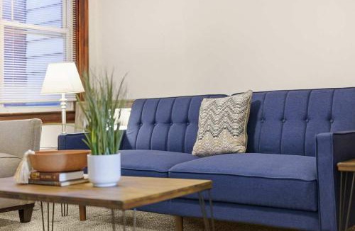 Millvale Apartment | Comfortable Apartment - 2 Bedroom Easy City Access