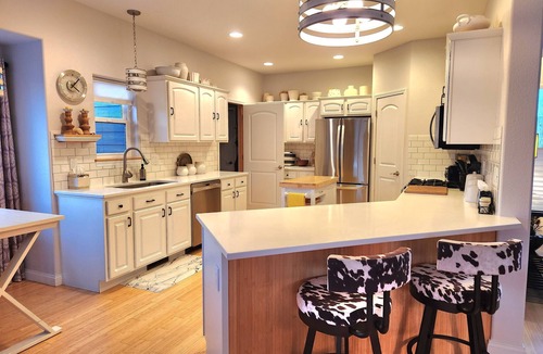 Spearfish House | Comfy & Convenient Rally Rental - 5 minutes to Downtown Spearfish!