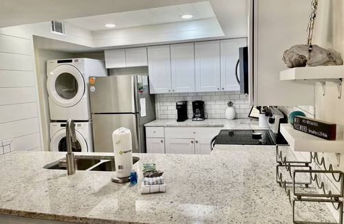 Orange Beach Condo | Completely Renovated Orange Beach condo on the 3rd floor!