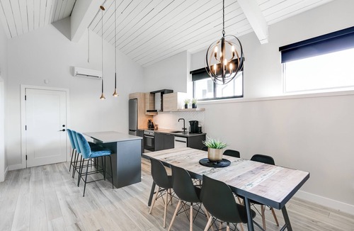 Laval House | Complexe La Voûte