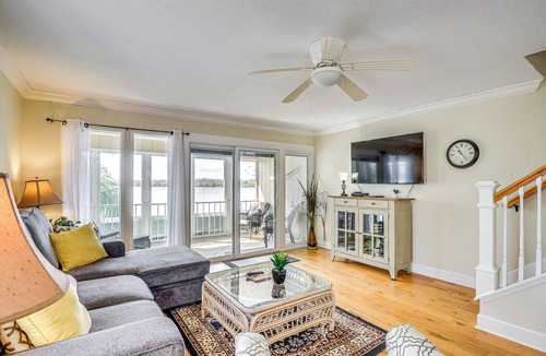 Welaka Condo | Condo on St Johns River w/Boat Dock Access!