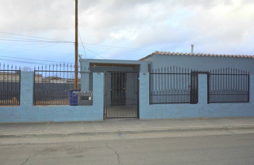 Biggs Field Apartment | Corner Gem near Del Sol Hospital