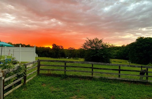 Stokes House | Cottage on 2 acres near Hanging Rock State Park & wedding venues. Pet friendly.