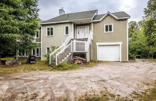 Nominingue Cottage | Cottage on Lac Blanc - Laurentians