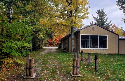 Paradise House | Cottage on Lake Superior Paradise Michigan Whitefish Bay on Whitefish Point Road