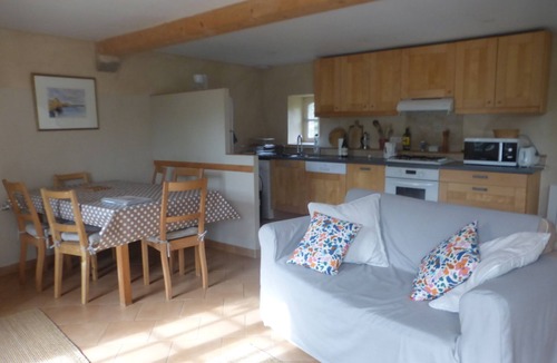 La Pernelle Cottage | Cottage situated in quiet hamlet deep in countryside but only 10km from the sea.