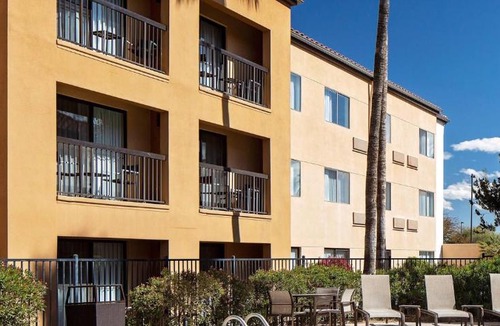Tucson Hotel | Courtyard by Marriott Tucson Williams Centre