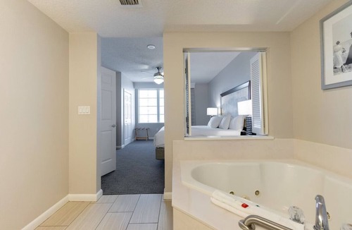 Daytona Beach Resort | Cozy 1-Bedroom Deluxe Suite in Beautiful Daytona Beach!