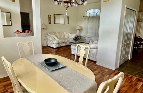 Valrico House | Cozy and Comfortable Spacious Home 3-Bed 2-Bath Sleeps 7